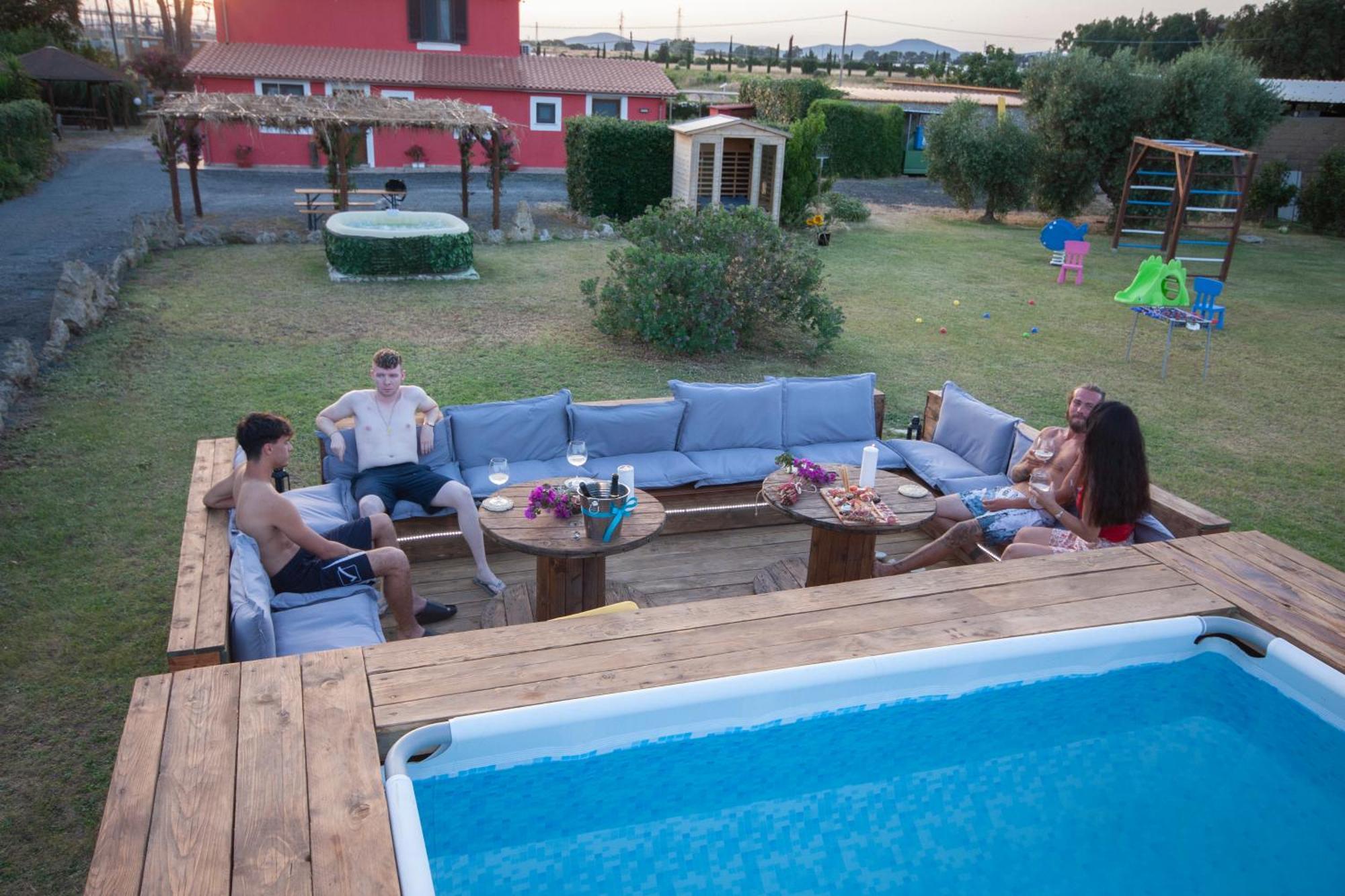 Agriturismo L'Istrice Di Gio Монталто ди Кастро Екстериор снимка