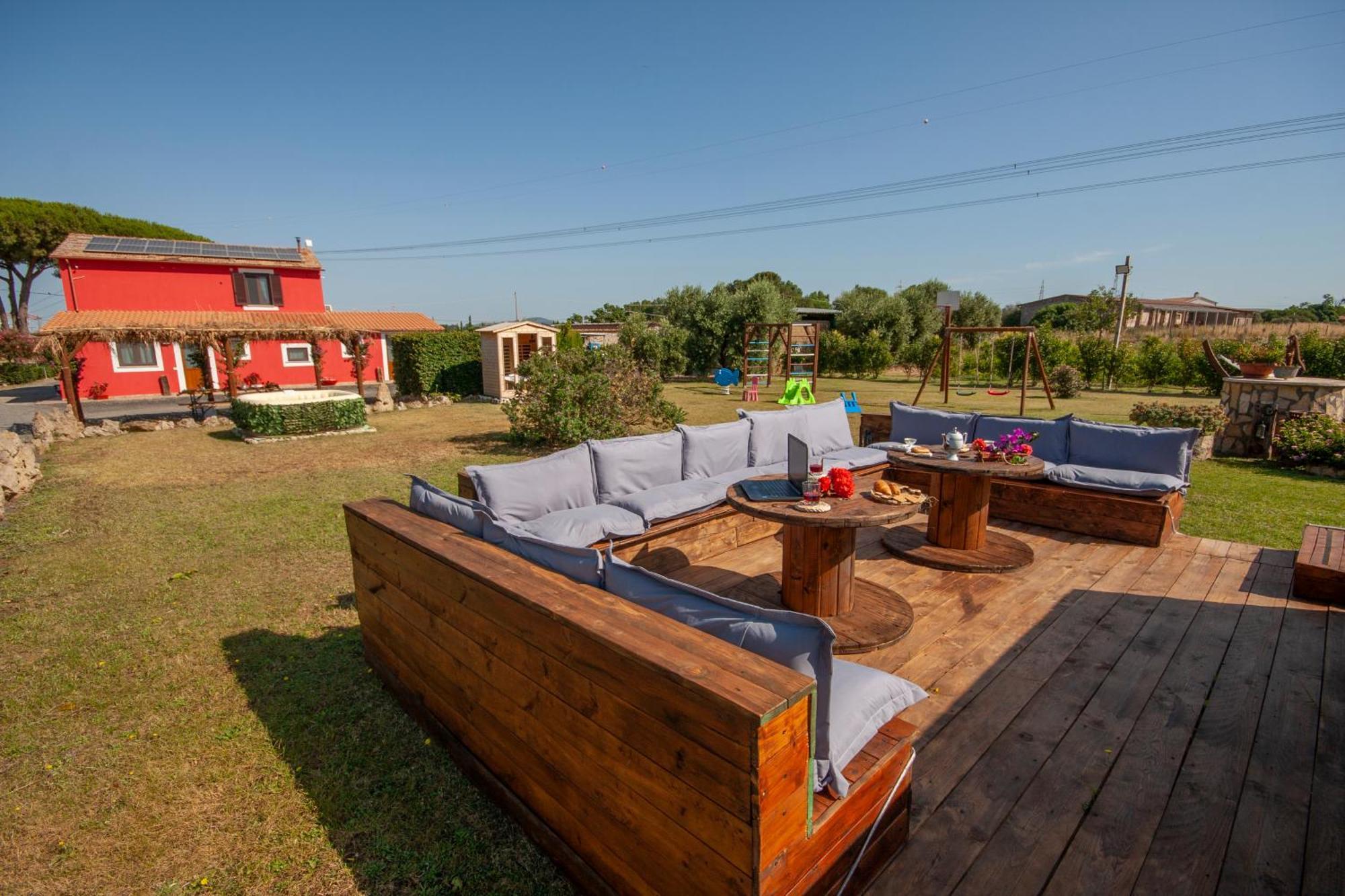 Agriturismo L'Istrice Di Gio Монталто ди Кастро Екстериор снимка